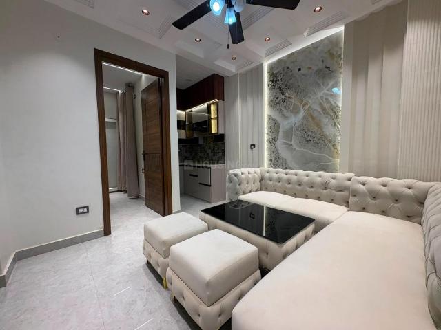 1 BHK Apartment in Uttam Nagar for resale New Delhi. The reference number is 20613138