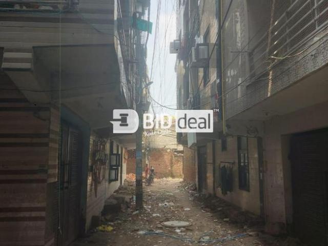 1 BHK Apartment in Uttam Nagar for resale New Delhi. The reference number is 20904934