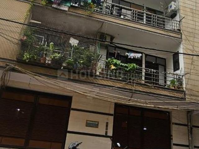 1 BHK Apartment in Uttam Nagar for resale New Delhi. The reference number is 20957050