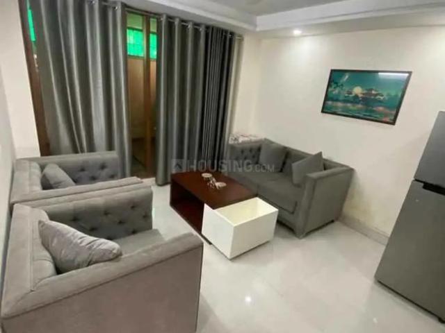 1 BHK Apartment in Vaishno Devi Circle for rent Ahmedabad. The reference number is 20251177