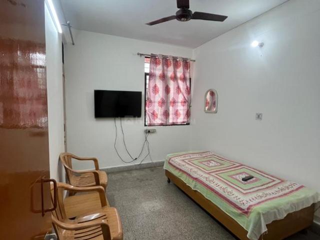 1 BHK Apartment in Vasant Kunj for rent New Delhi. The reference number is 19919596