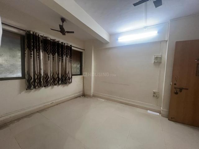 1 BHK Apartment in Vashi for resale Palm Beach Road Vashi. The reference number is 17553044