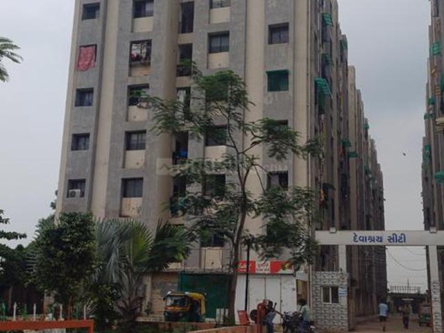 1 BHK Apartment in Vastral for resale Ahmedabad. The reference number is 19640385
