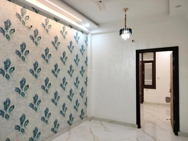 1 BHK Apartment in Ved Vihar for resale Ghaziabad. The reference number is 17666706