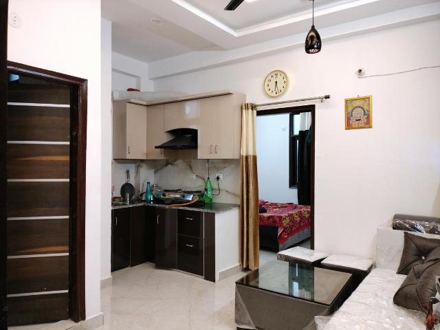 1 BHK Apartment in Ved Vihar for resale Ghaziabad. The reference number is 12484155
