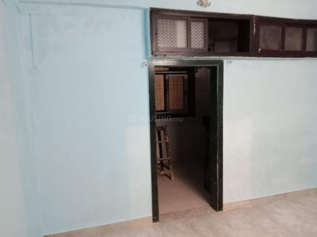 1 BHK Apartment in Vikhroli East for rent Mumbai. The reference number is 15389524