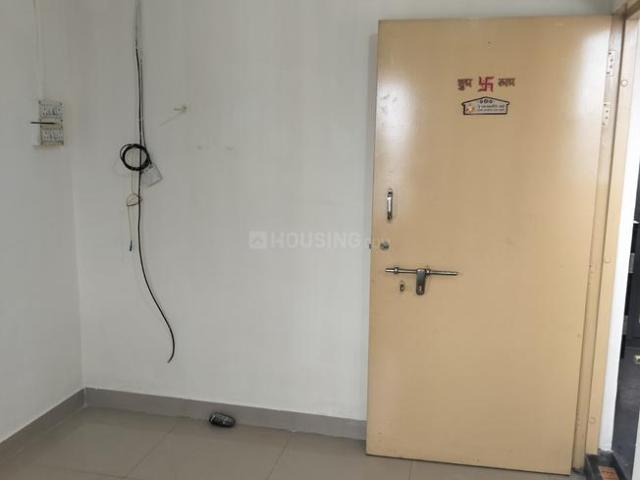 1 BHK Apartment in Vikhroli East for rent Mumbai. The reference number is 18941464