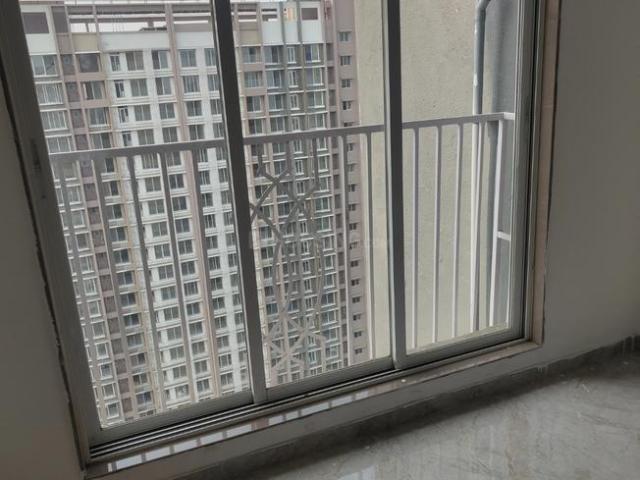 1 BHK Apartment in Vikhroli East for resale Mumbai. The reference number is 19925839