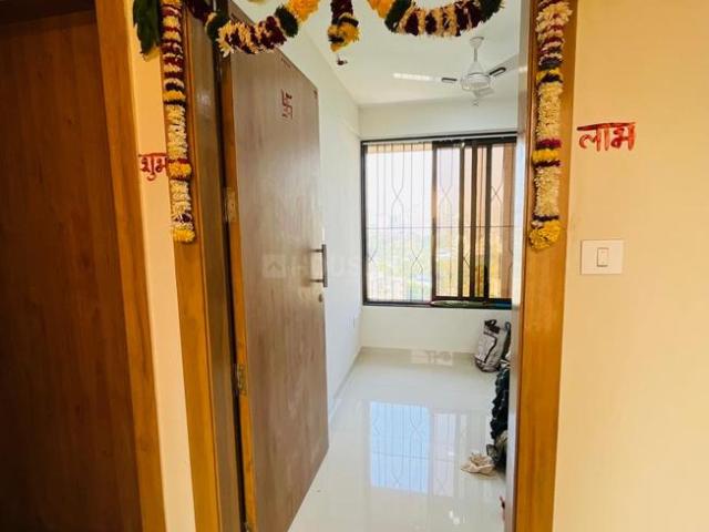 1 BHK Apartment in Vikhroli East for resale Mumbai. The reference number is 20490564