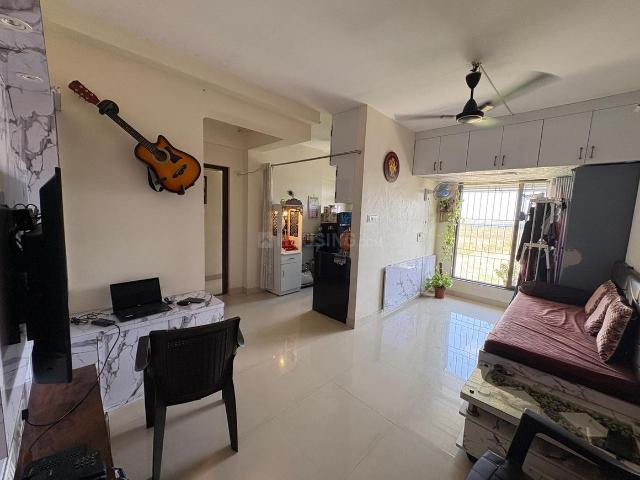 1 BHK Apartment in Vikhroli East for resale Mumbai. The reference number is 20529180