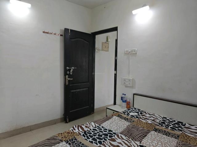 1 BHK Apartment in Vikhroli West for rent Mumbai. The reference number is 20390859