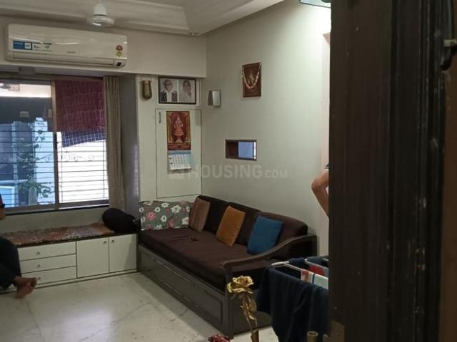 1 BHK Apartment in Vile Parle East for rent Mumbai. The reference number is 18894254