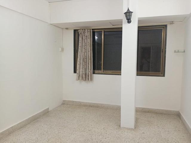 1 BHK Apartment in Vile Parle East for rent Mumbai. The reference number is 20671532