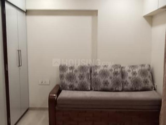 1 BHK Apartment in Vile Parle East for resale Mumbai. The reference number is 19709677
