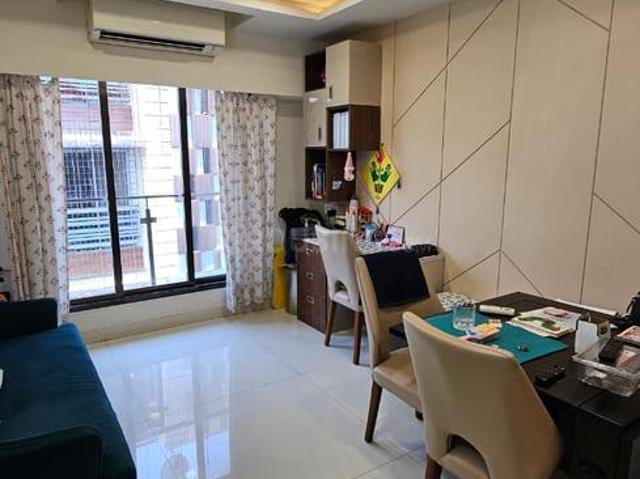 1 BHK Apartment in Vile Parle East for resale Mumbai. The reference number is 20770719