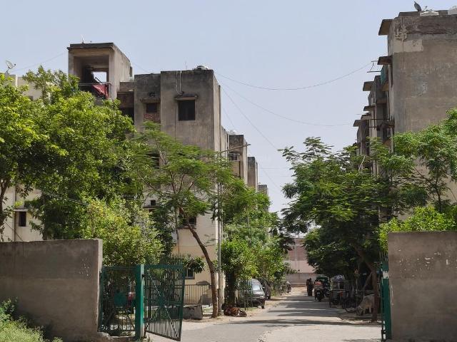 1 BHK Apartment in Zeta I for resale Greater Noida. The reference number is 19497430