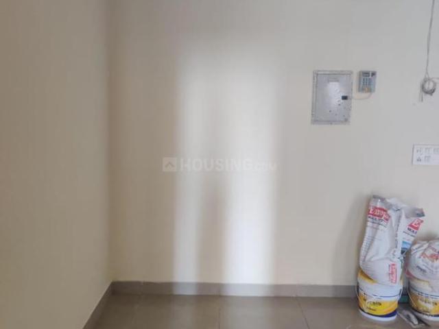 1 BHK Apartment in Zeta I for resale Greater Noida. The reference number is 20474843