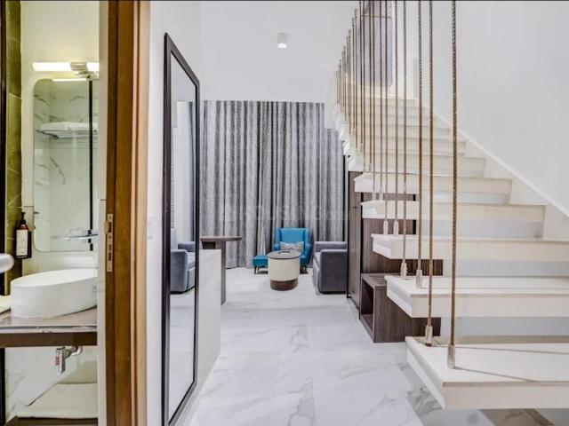1 BHK Duplex in Southern Peripheral Road for resale Gurgaon. The reference number is 19344833