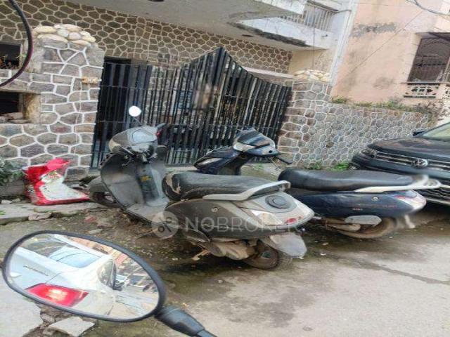 1 BHK Flat for Rent In Mukherjee Nagar