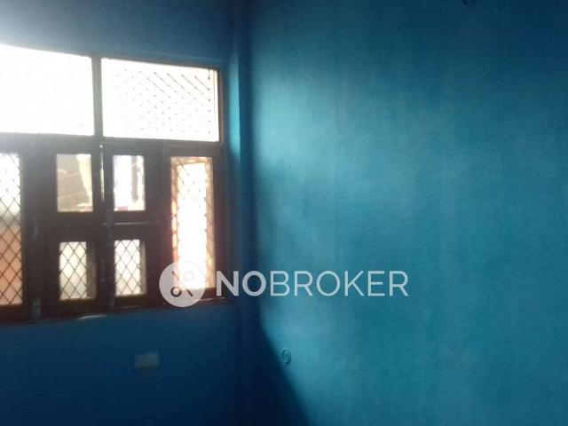 1 BHK Flat for Rent In Beta Ii
