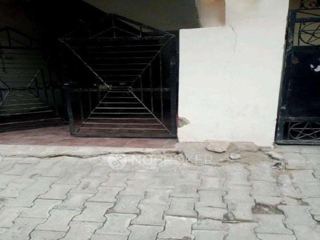 1 BHK Flat for Rent In Chakkarpur