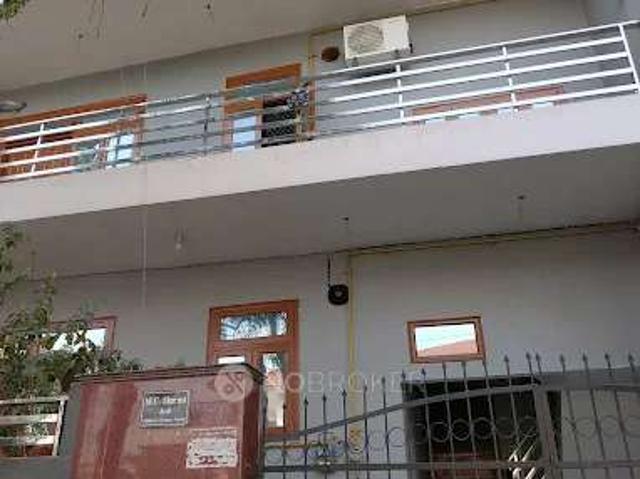 1 BHK Flat for Rent In Gamma 2