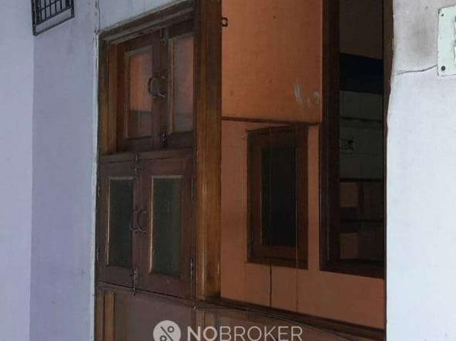 1 BHK Flat for Rent In Janakpuri