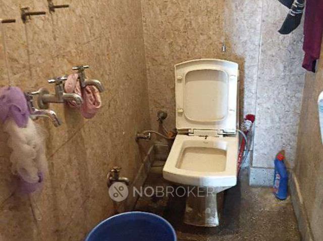 1 BHK Flat for Rent In Pandav Nagar