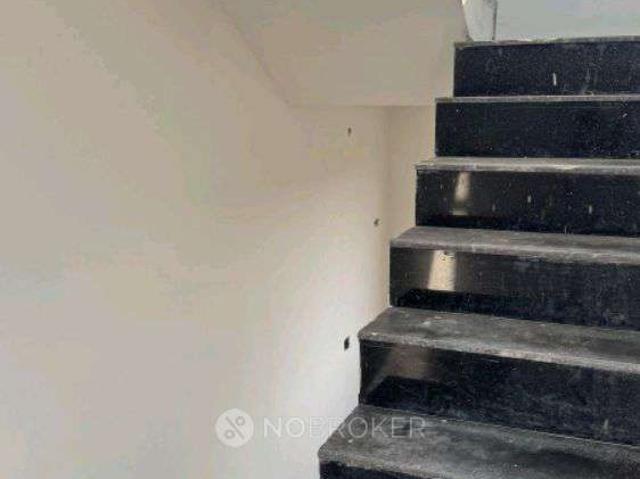 1 BHK Flat for Rent In Pandav Nagar