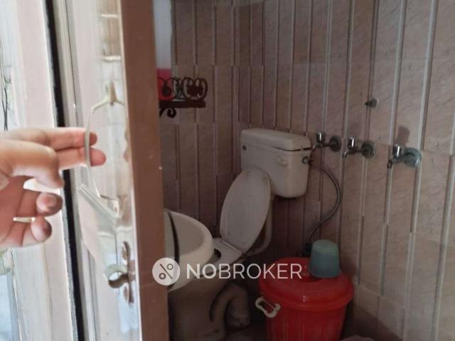 1 BHK Flat for Rent In Patel Nagar