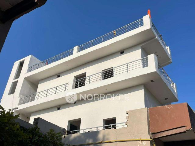 1 BHK Flat for Rent In Sector 70a