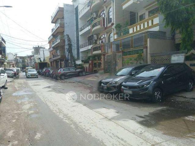 1 BHK Flat for Rent In Sector 11