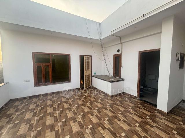 1 BHK Flat for Rent In Sector 37