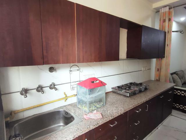 1 BHK Flat for Rent In Shalimar Bagh