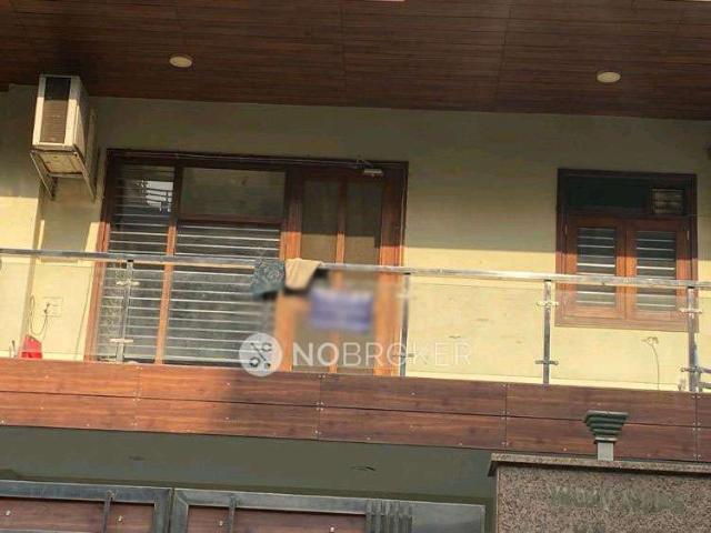 1 BHK Flat for Rent In Wazirabad, Sector 52