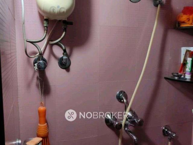 1 BHK Flat For Sale In Juhu