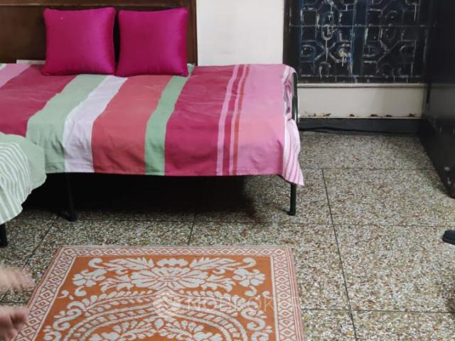 1 BHK Flat For Sale In Patel Nagar