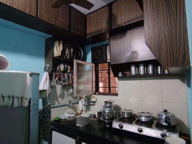 1 BHK Flat For Sale In Zakeria Masjid Street