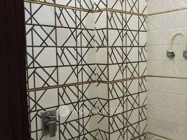 1 BHK Flat In Maa Jhandewali Apartment for Rent In Shishu Kalyan Public School