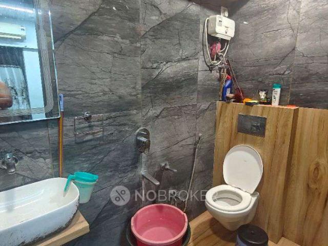 1 BHK Flat In Maa Monarch For Sale In 6vr8+7x7 Dahisar Uday