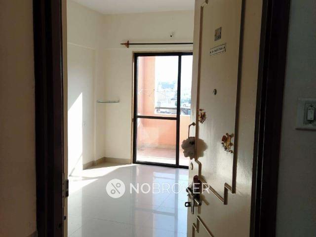 1 BHK Flat In Magarpatta City Heliconia for Rent In Hadapsar