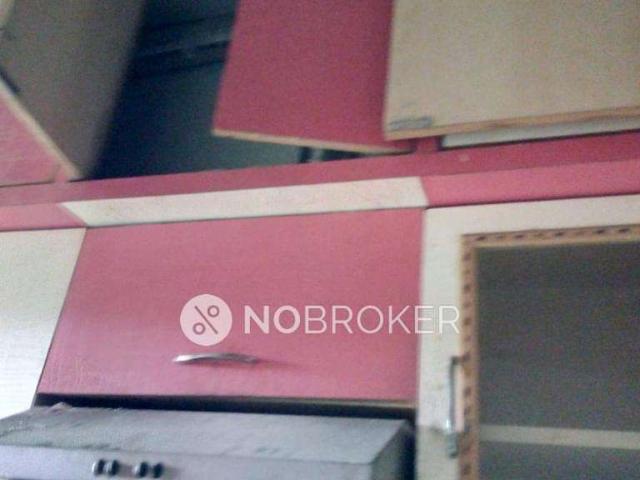 1 BHK Flat In Madhur Apartments for Rent In Paschim Vihar