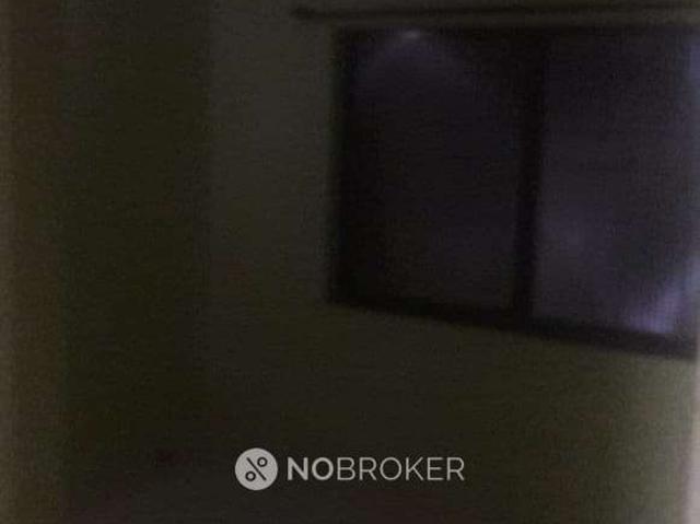 1 BHK Flat In Mantri Market for Rent In Hadapsar