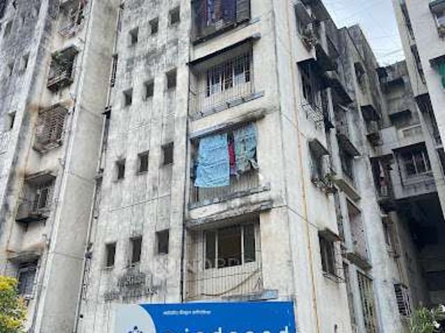 1 BHK Flat In Maplawadi Residents C. H.s Wing A B & C For Sale In Mahim
