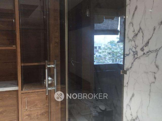1 BHK Flat In Maple Heights For Sale In Sector 43