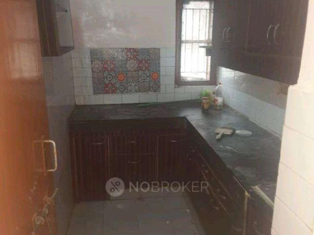 1 BHK Flat In Metro Apartment for Rent In Sector 71