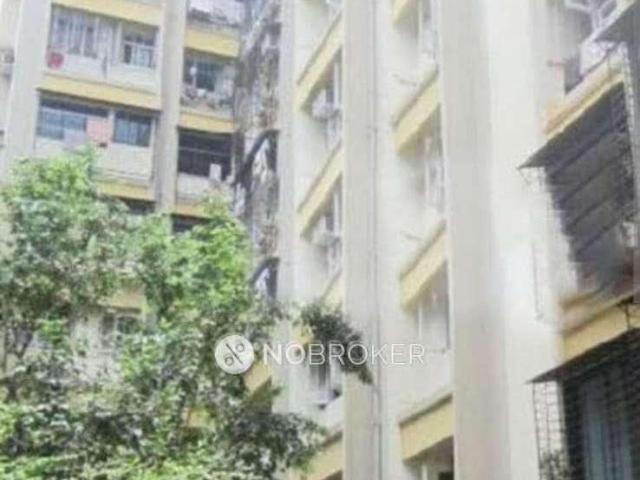 1 BHK Flat In Montana Chs for Rent In Andheri West