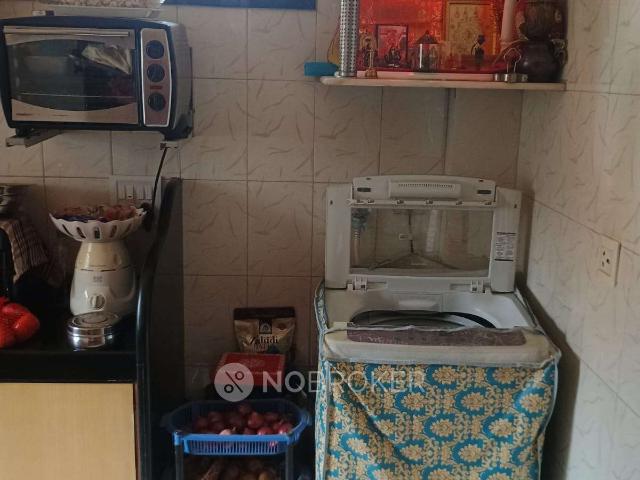 1 BHK Flat In Mrugchhaya Chs, Andheri West for Rent In Andh