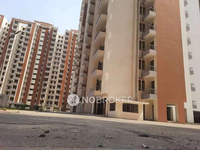 1 BHK Flat In New Colony Opoosite C9rt Gat 3 for Rent In Un