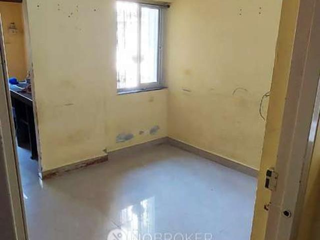 1 BHK Flat In New Hind Mill Compound For Sale In Byculla